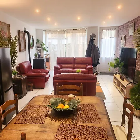 Ferienhaus Spacieuse Maison Pres De Montrevault-sur-evre Avec Terrasse Le Fuilet